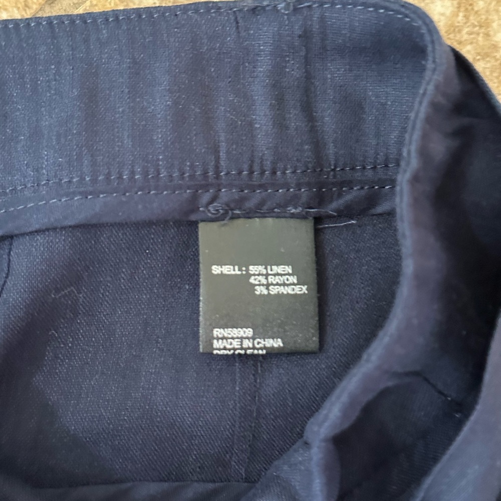 Antonio Melani size 14 Women's Linen Blend Navy Shorts - Picture 5 of 5